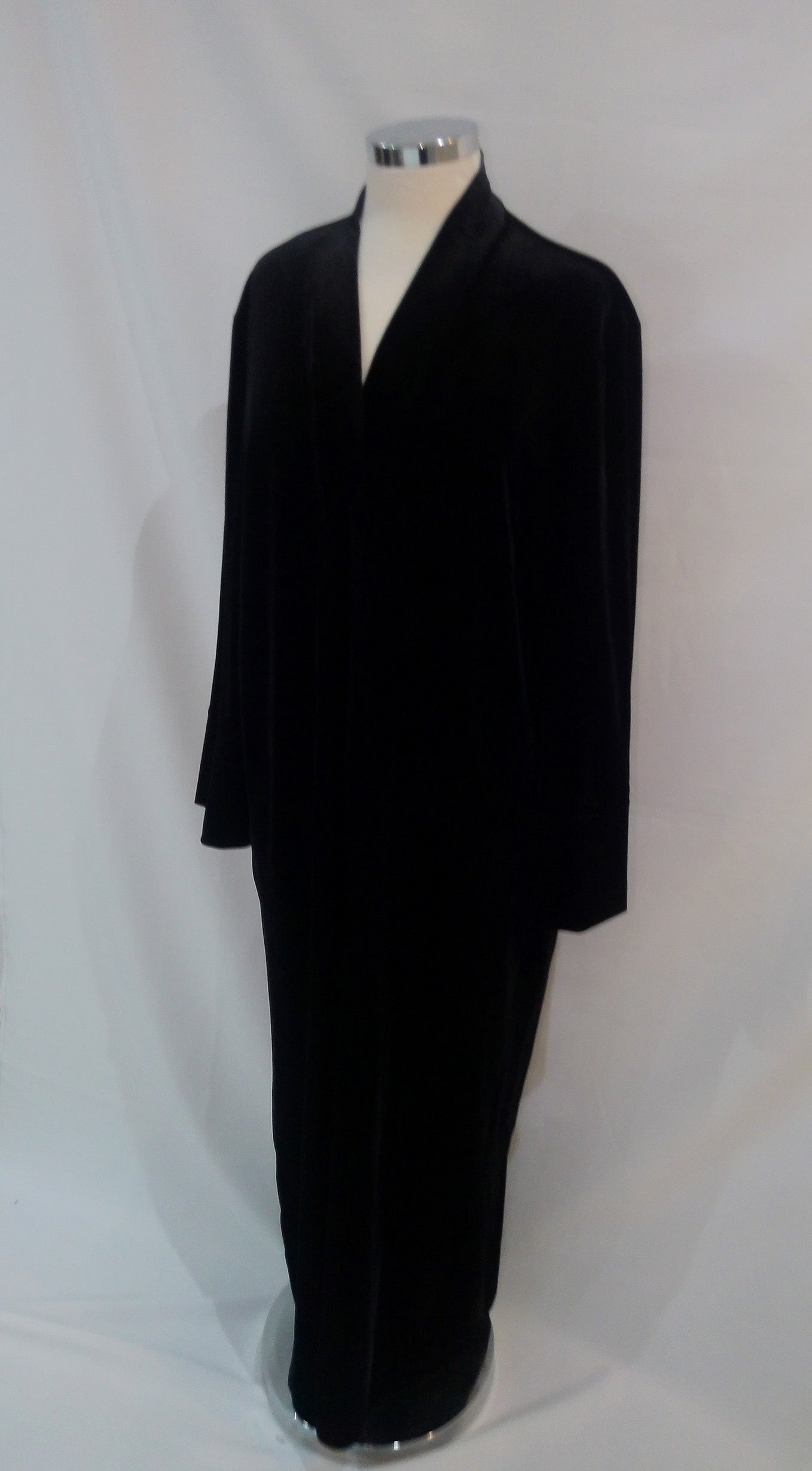 Velvet Abaya Black £25 / 2 for £45