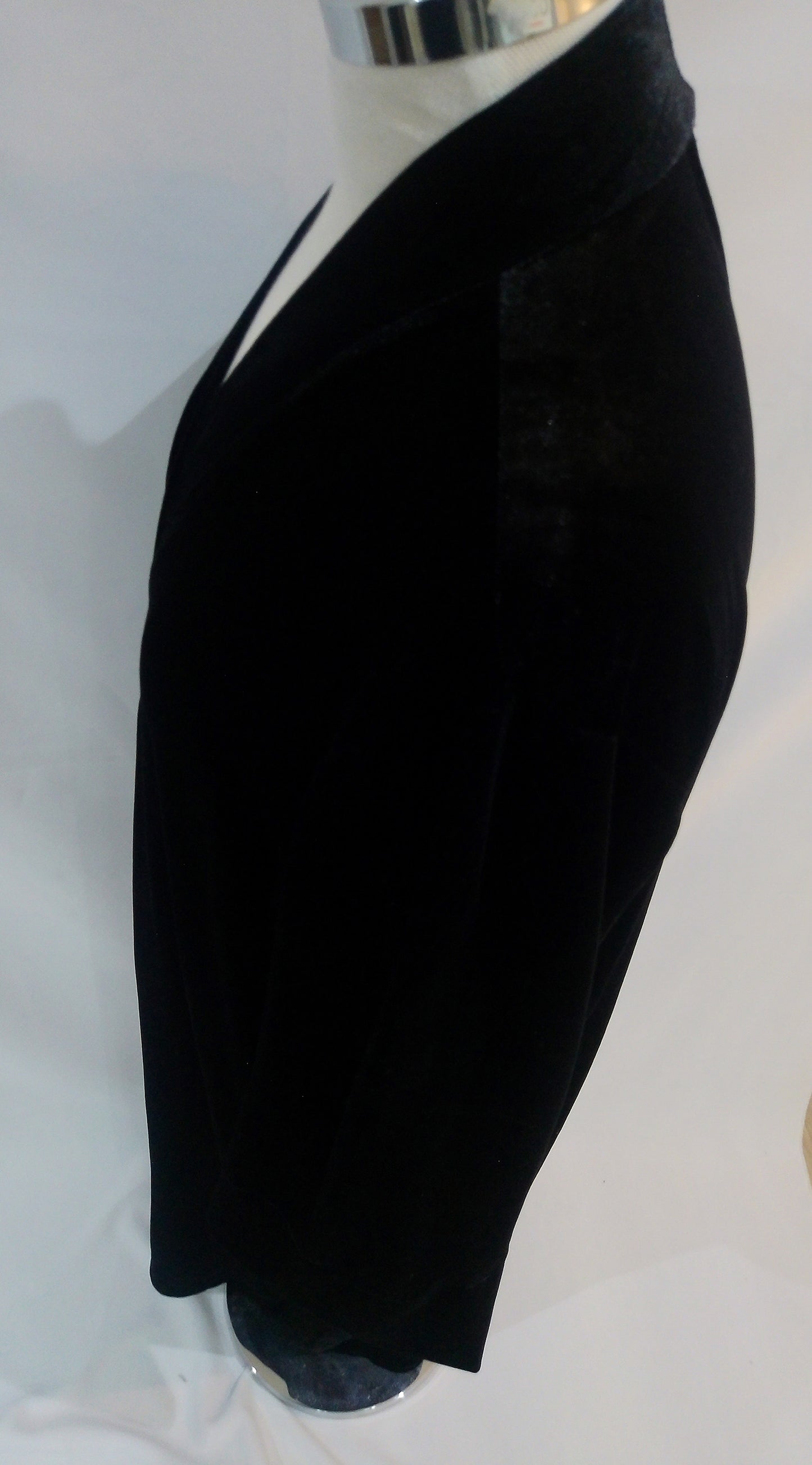 Velvet Abaya Black £25 / 2 for £45